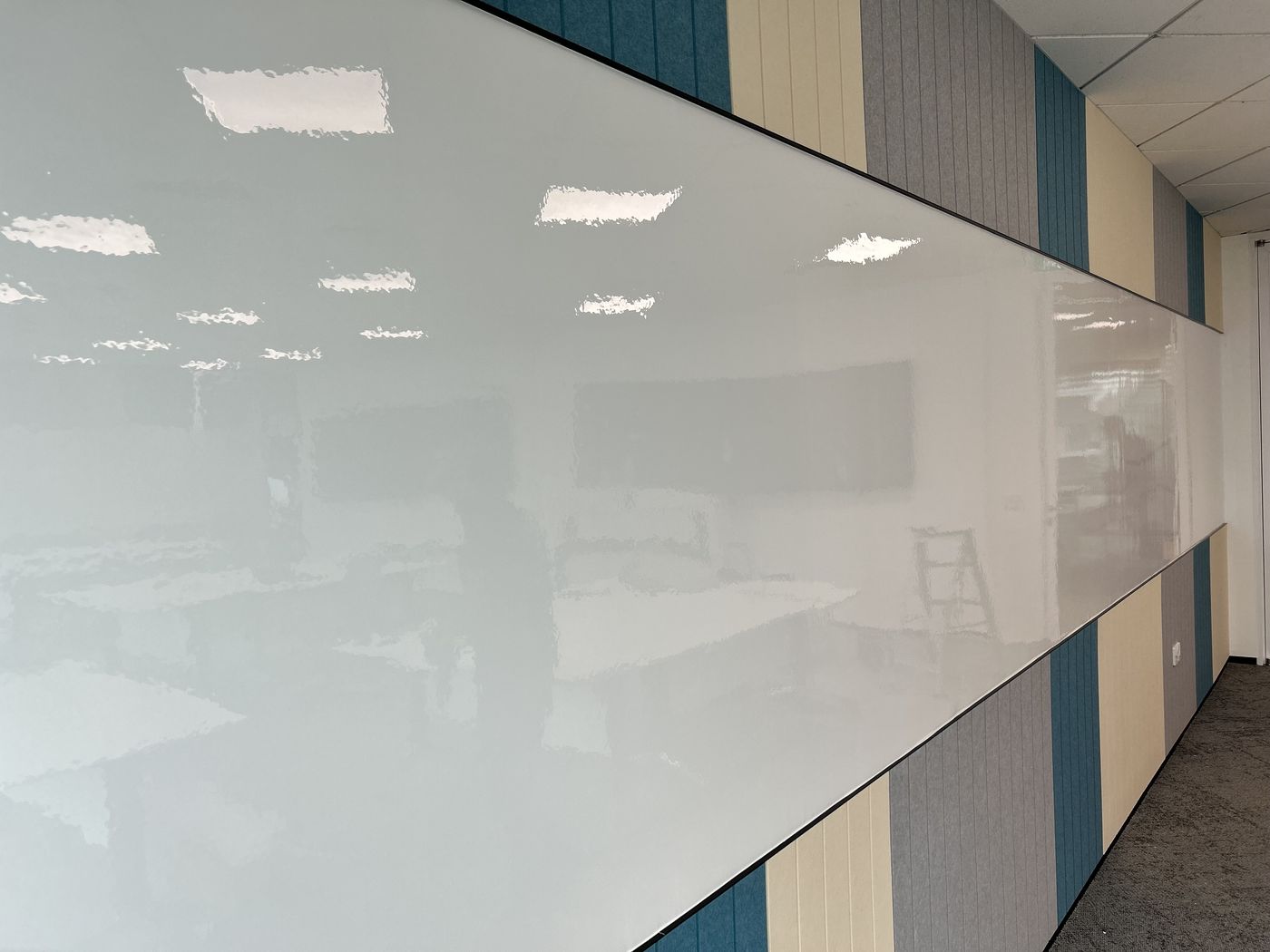 Meeting room collaboration wall, Autodesk Singapore